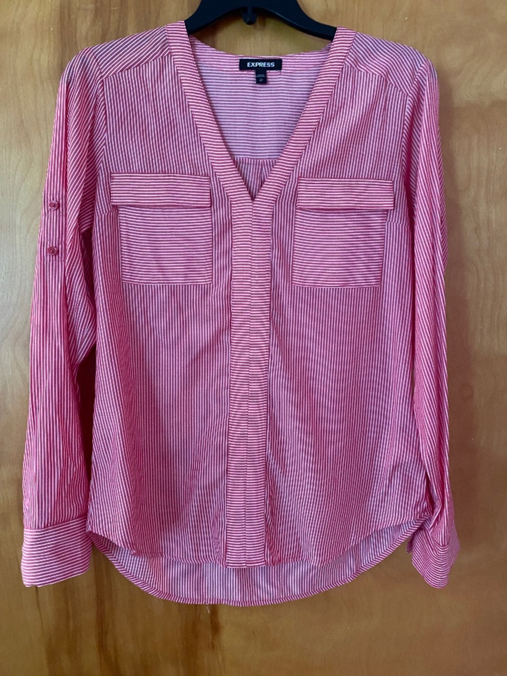 Express Women's Red Striped V-Neck Button Front Blouse Blouse